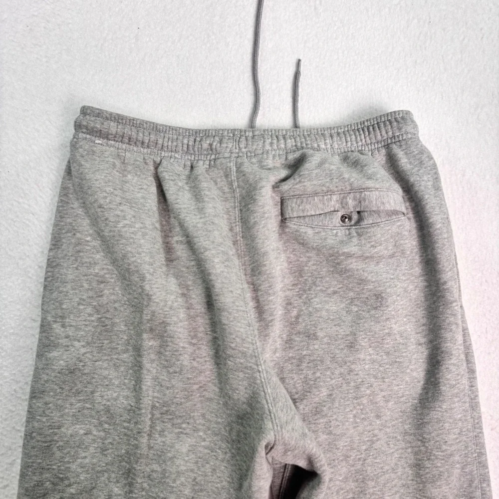 Nike‎ Sportswear Gray Fleece Jogger Sweatpants Athletic Lounge Size M